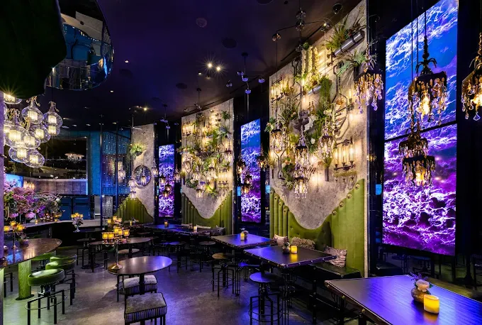 vanderpump a paris interior